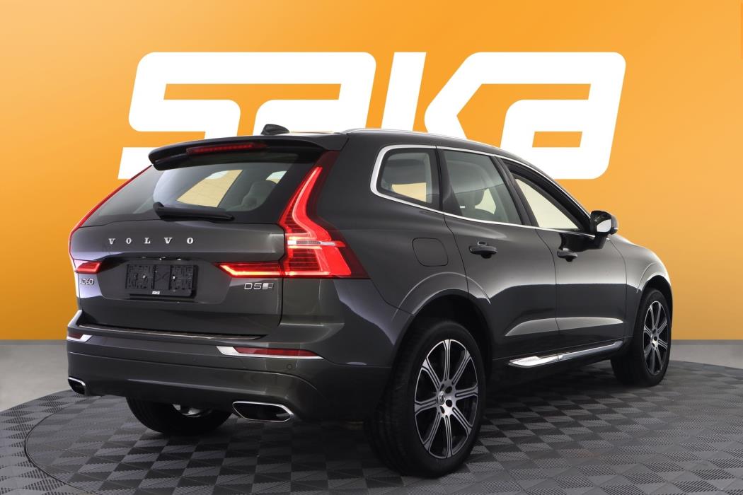 VOLVO XC60 2018