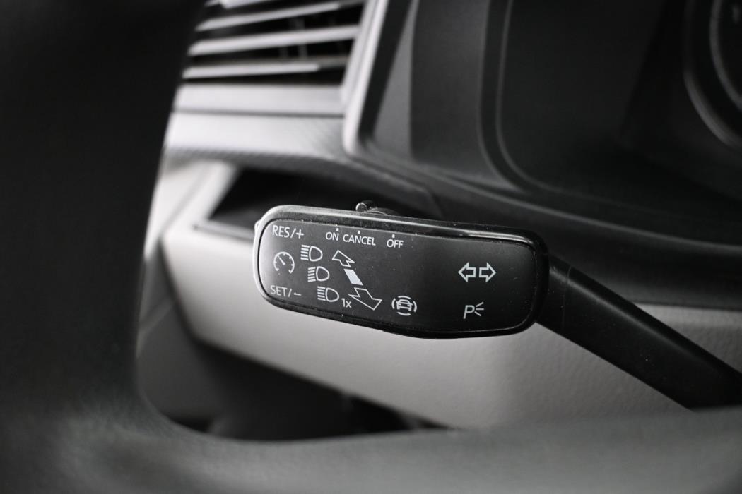 VOLKSWAGEN Transporter 2021