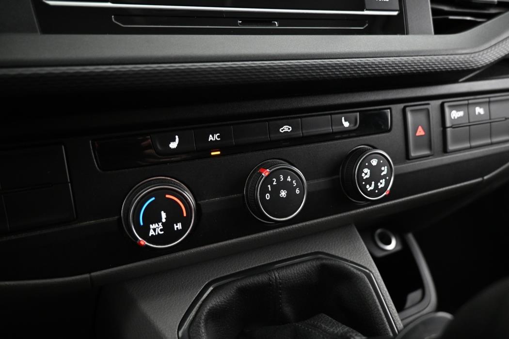 VOLKSWAGEN Transporter 2021