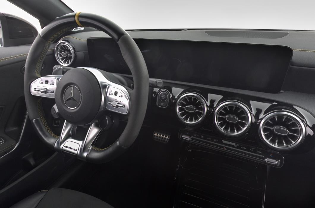 MERCEDES-BENZ CLA 45 AMG 2021