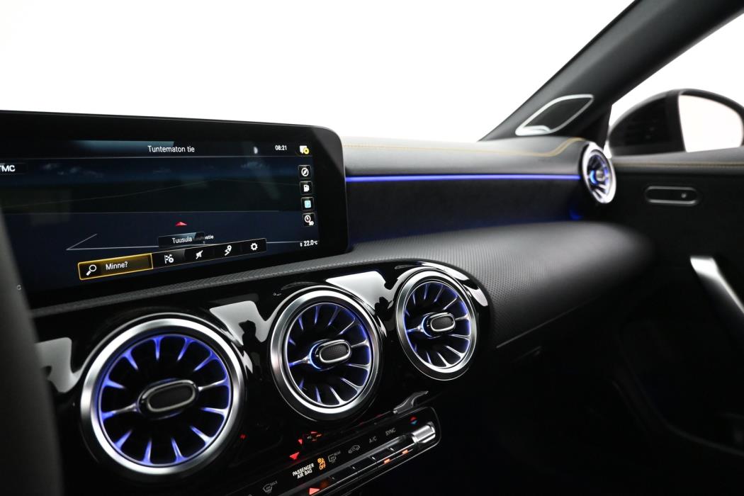 MERCEDES-BENZ CLA 45 AMG 2021