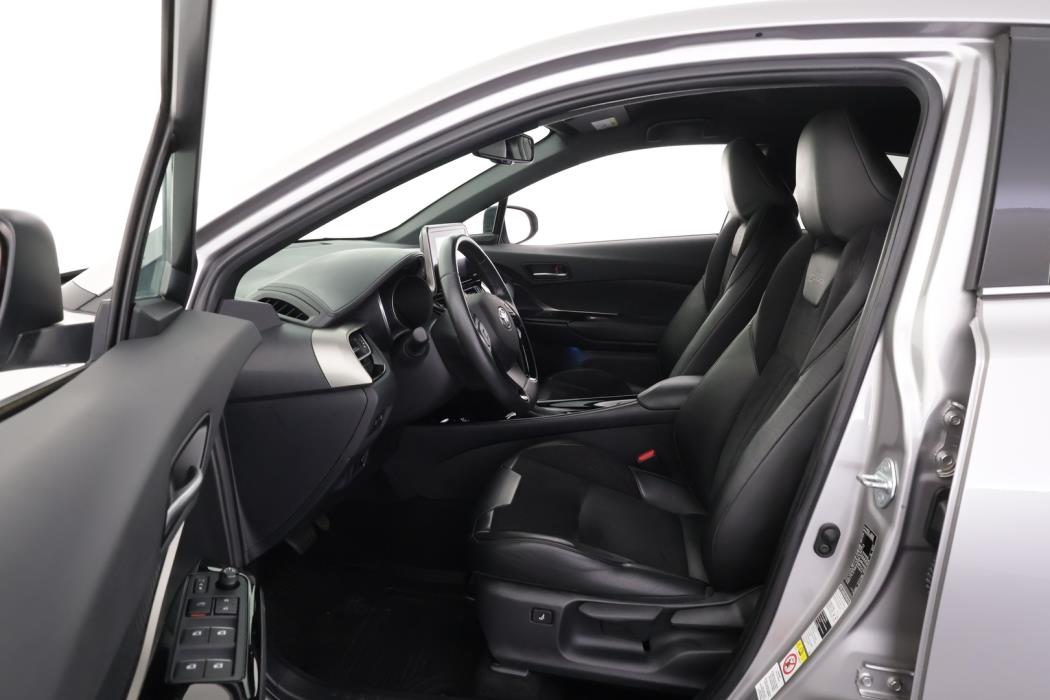 TOYOTA C-HR 2019