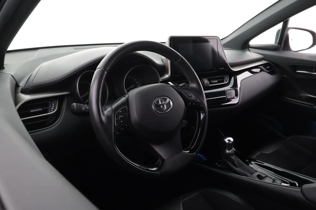 TOYOTA C-HR 2019