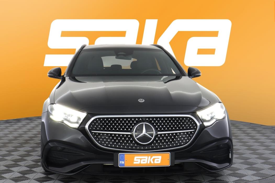 MERCEDES-BENZ E 2024