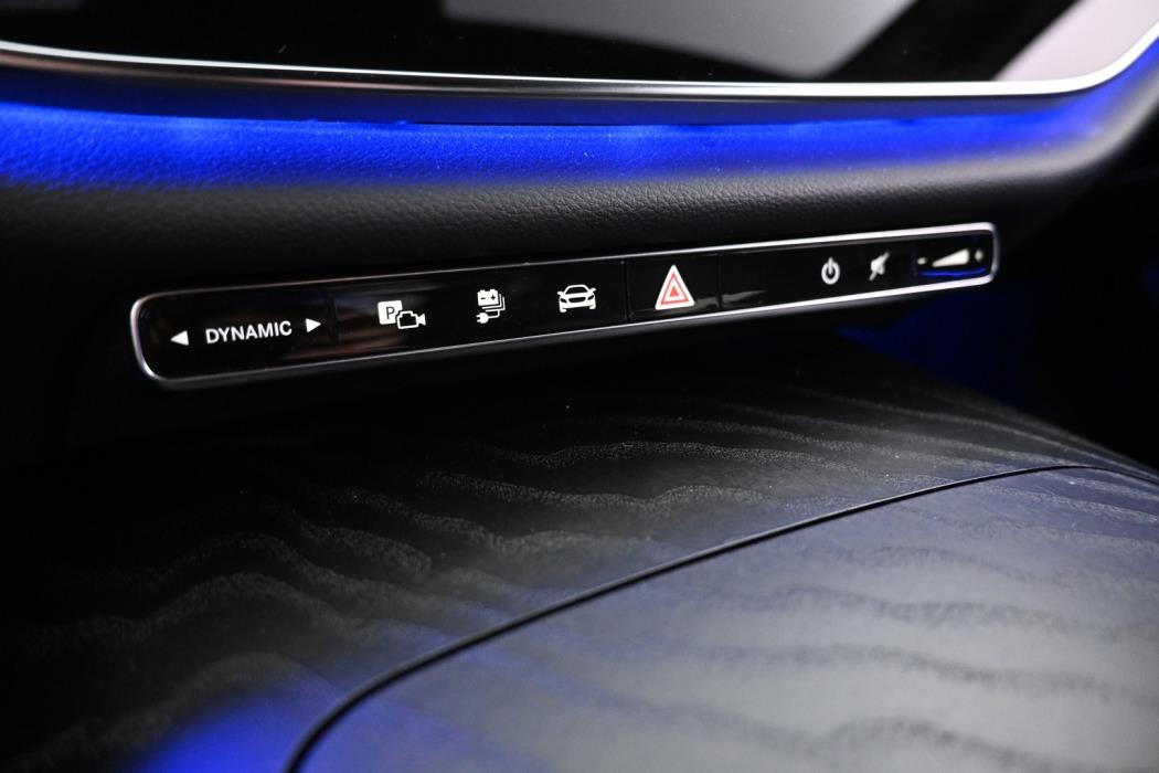 MERCEDES-BENZ E 2024