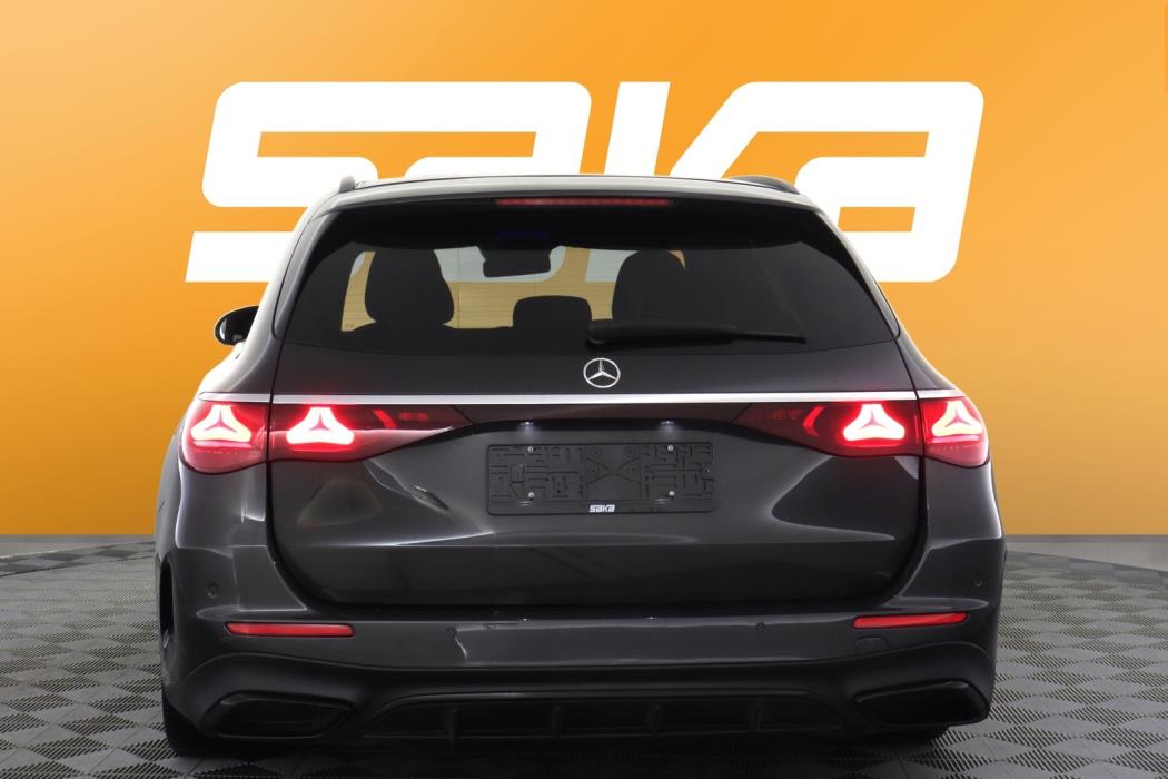 MERCEDES-BENZ E 2024