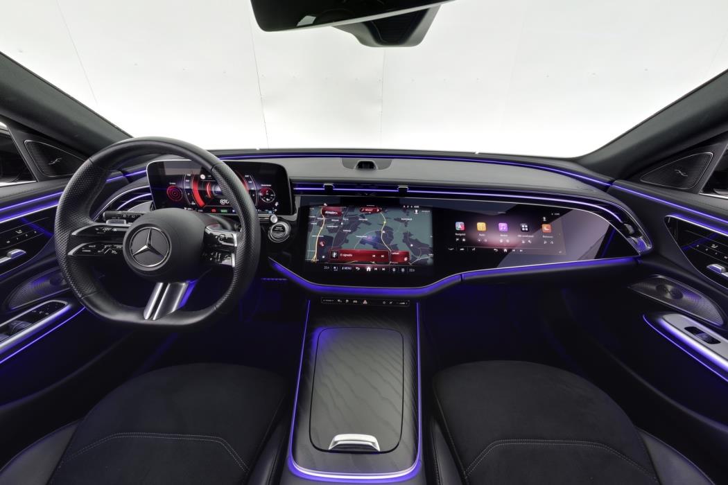 MERCEDES-BENZ E 2024