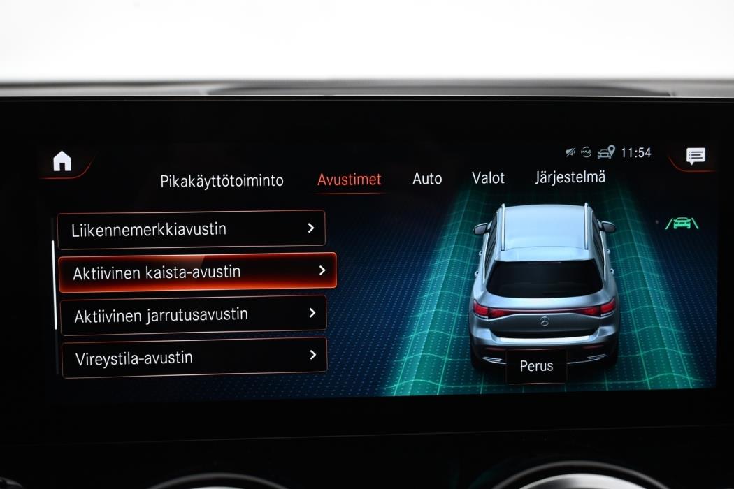 MERCEDES-BENZ EQB 2023