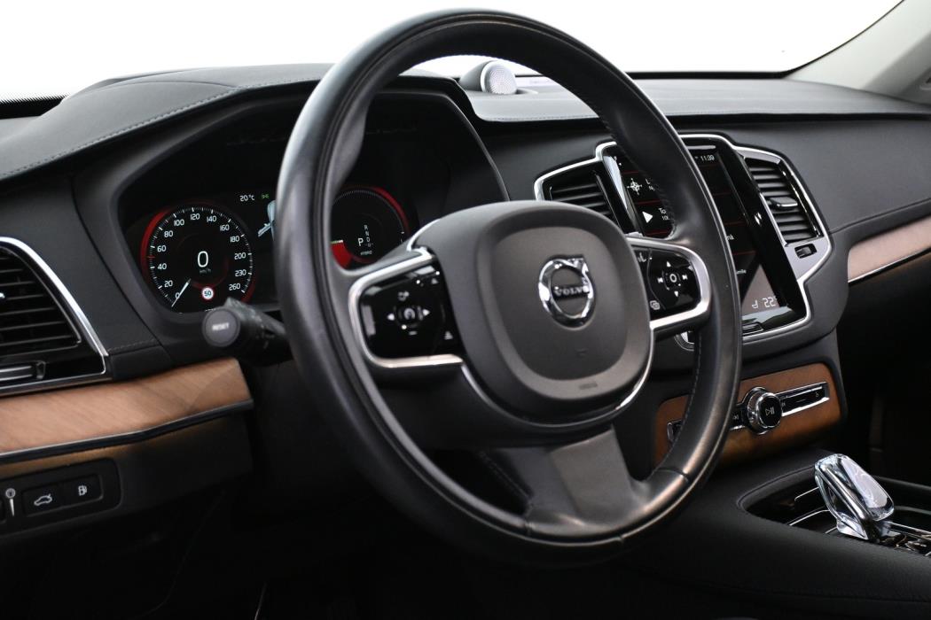 VOLVO XC90 2022