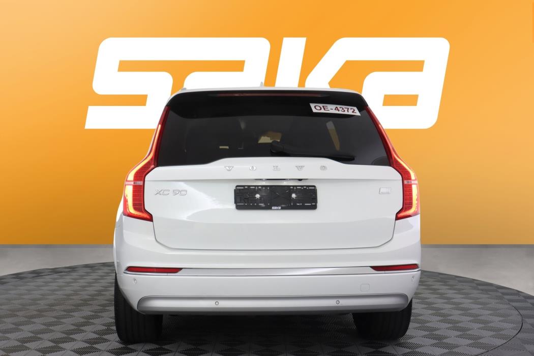 VOLVO XC90 2022