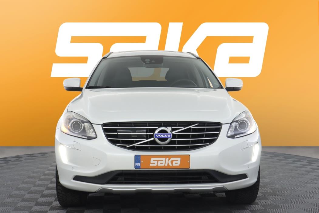 VOLVO XC60 2015