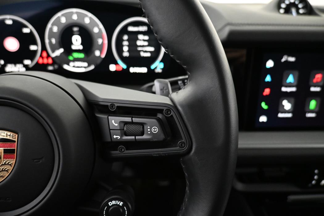 PORSCHE Cayenne 2024