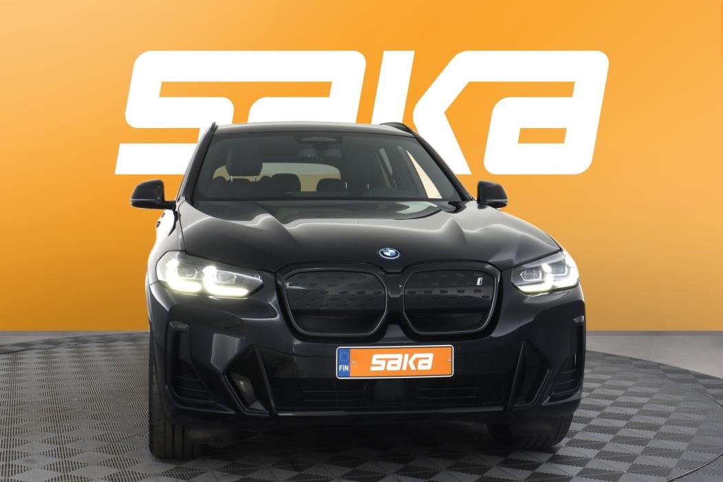 BMW iX3 2022