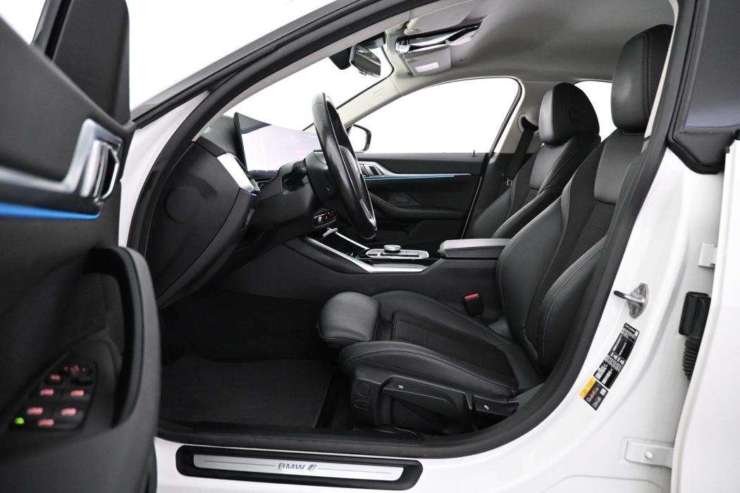 BMW i4 2024