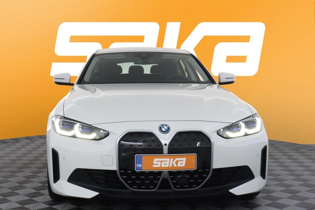 BMW i4 2024