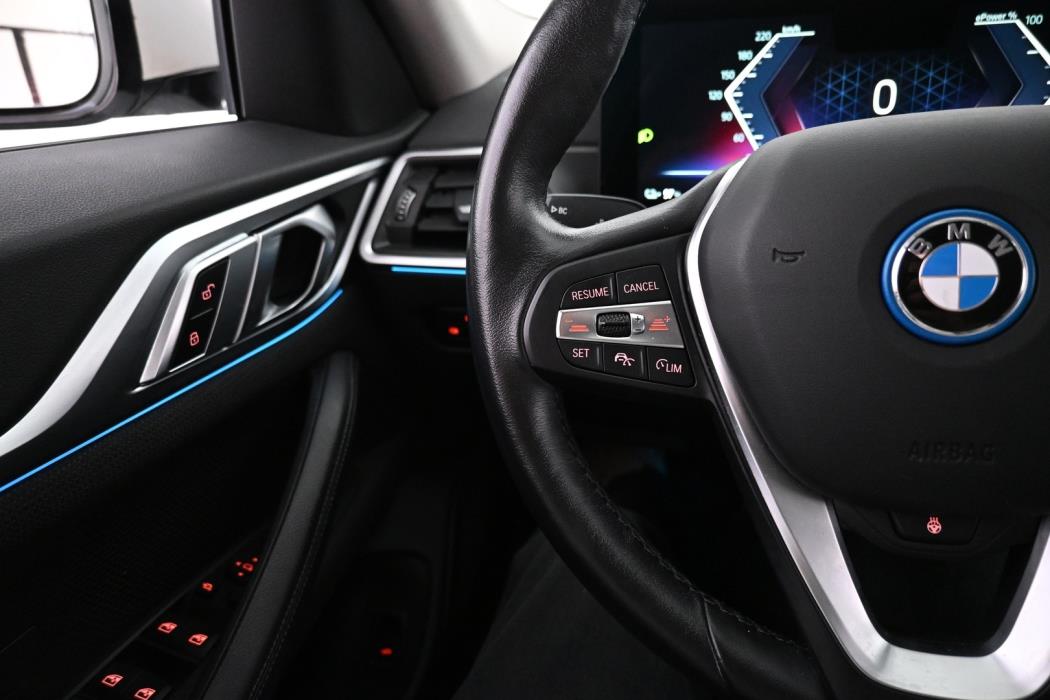 BMW i4 2024