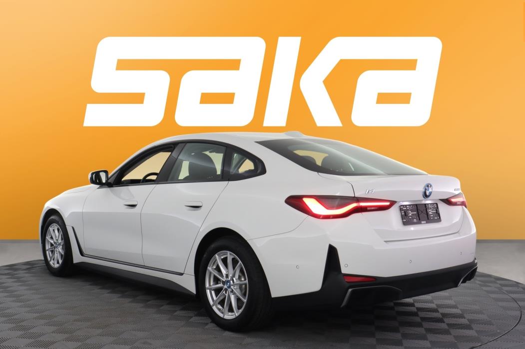 BMW i4 2024