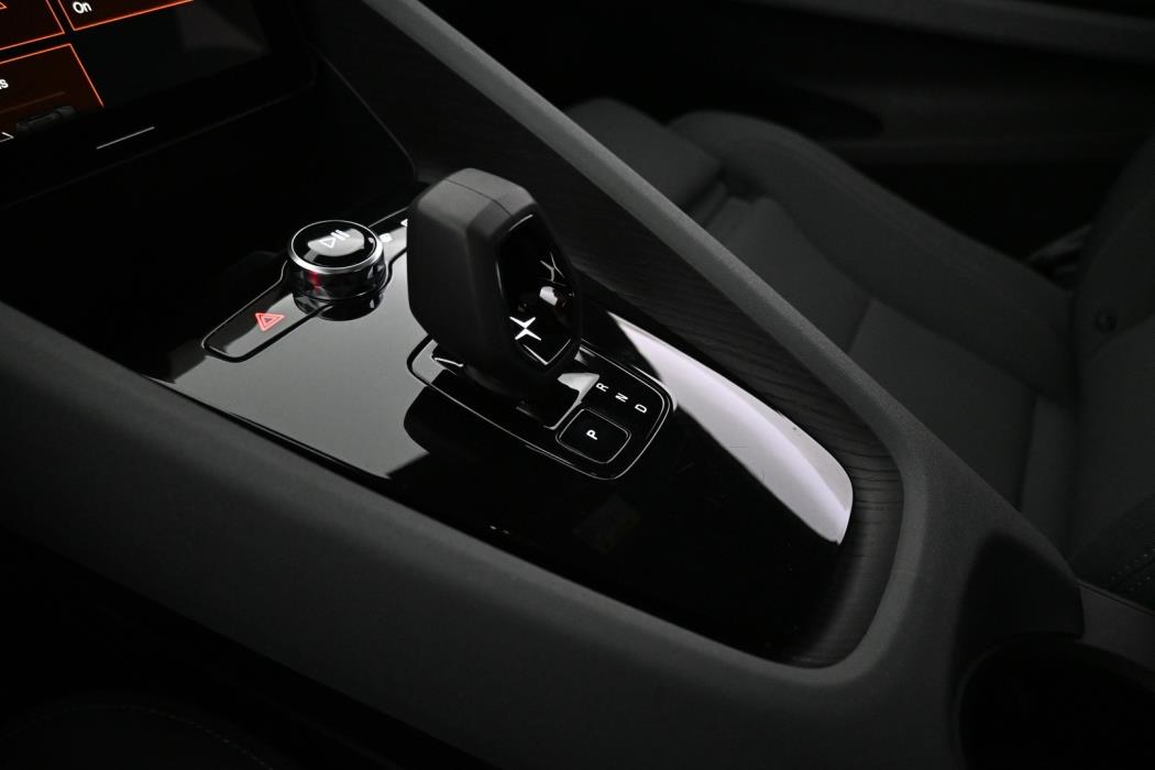 POLESTAR 2 2022