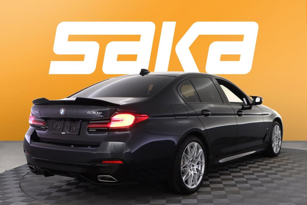 BMW 530 2021