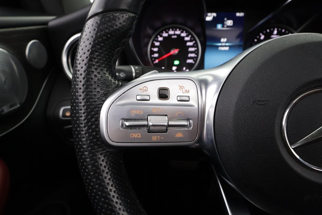 MERCEDES-BENZ C 2020
