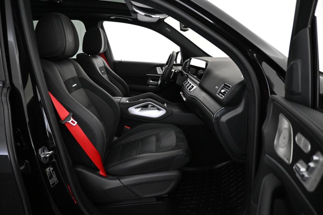 MERCEDES-BENZ GLE 53 AMG 2025