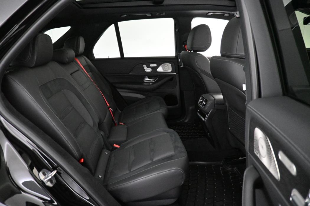 MERCEDES-BENZ GLE 53 AMG 2025