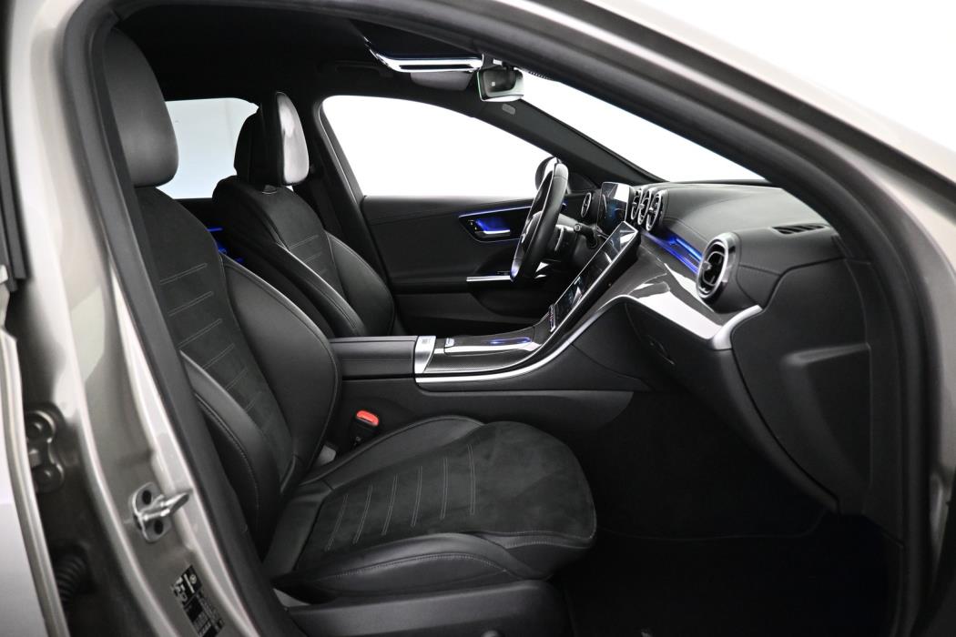 MERCEDES-BENZ C 2023