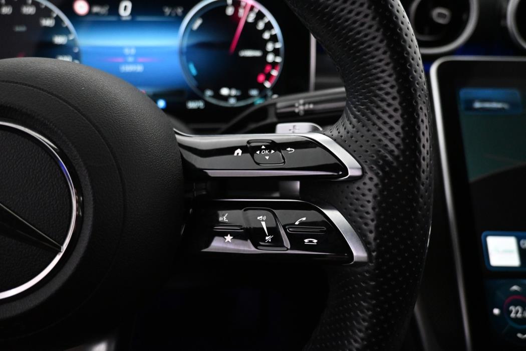 MERCEDES-BENZ C 2023