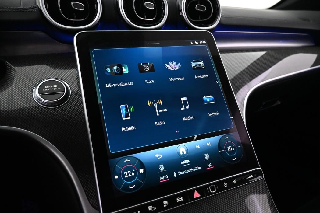 MERCEDES-BENZ C 2023