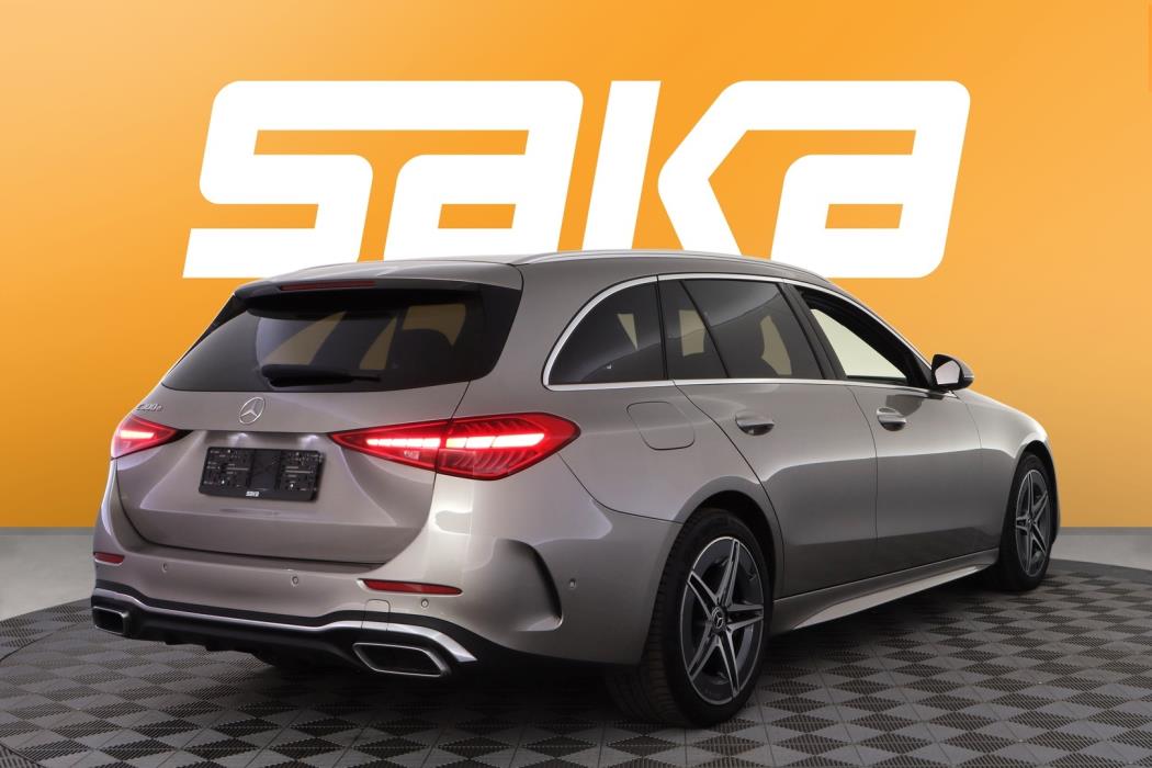 MERCEDES-BENZ C 2023