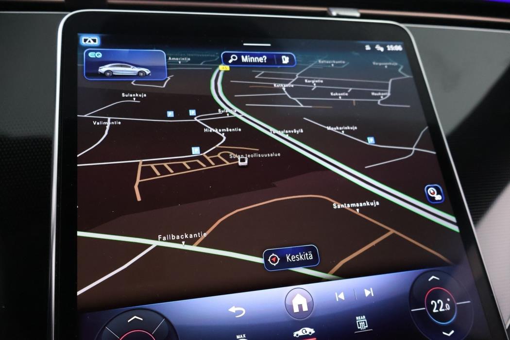 MERCEDES-BENZ EQE 2023