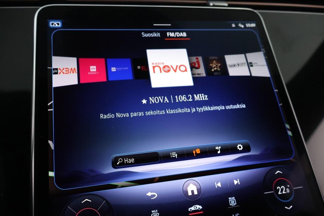 MERCEDES-BENZ EQE 2023