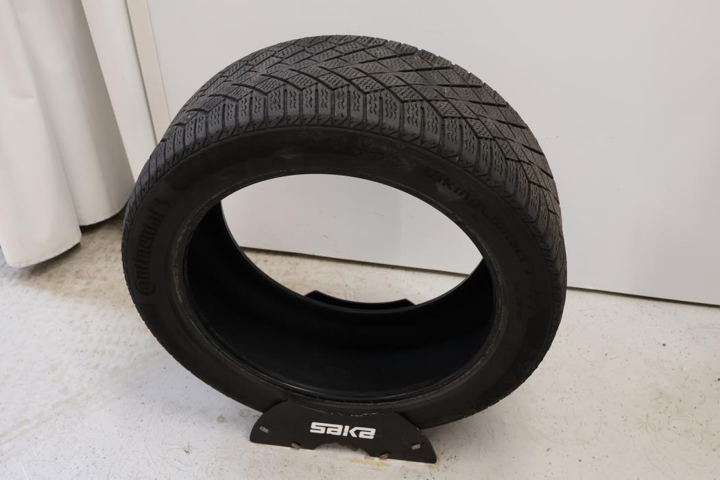 MERCEDES-BENZ EQE 2023