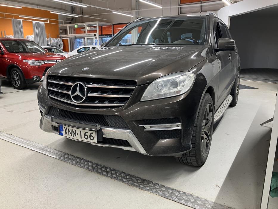MERCEDES-BENZ ML 2012