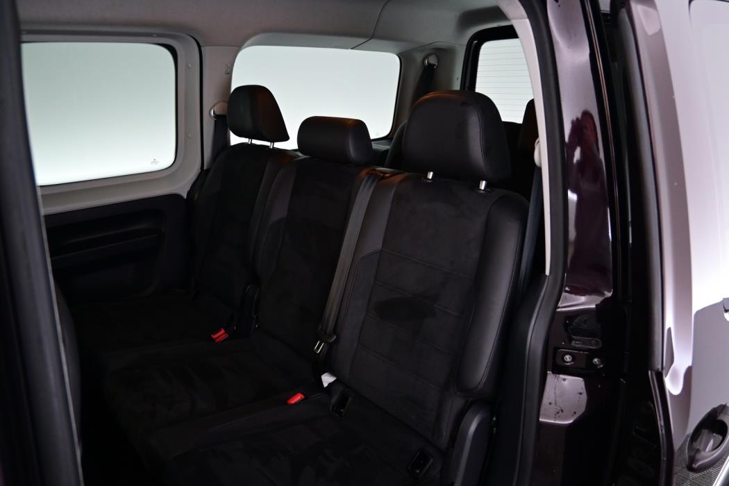 VOLKSWAGEN Caddy Maxi 2016