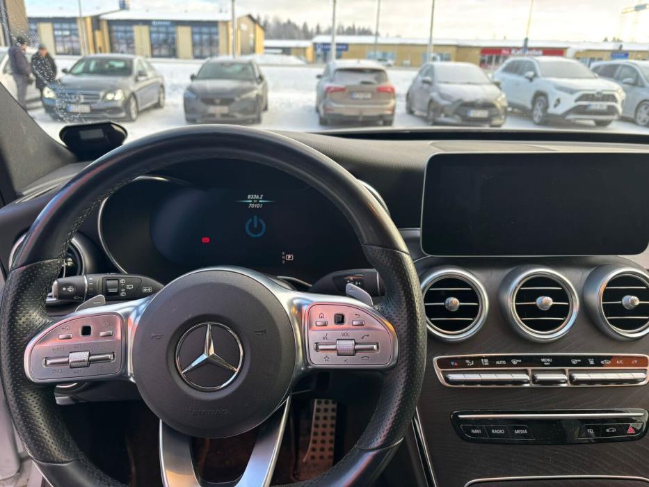 MERCEDES-BENZ C 2020