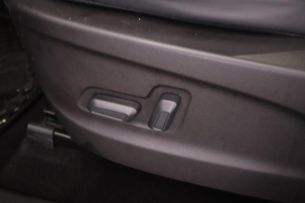 MAXUS Euniq 5 2022