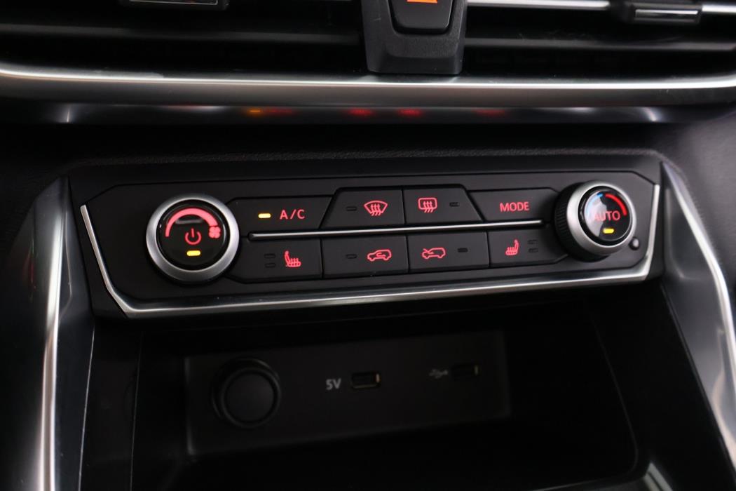 MAXUS Euniq 5 2022