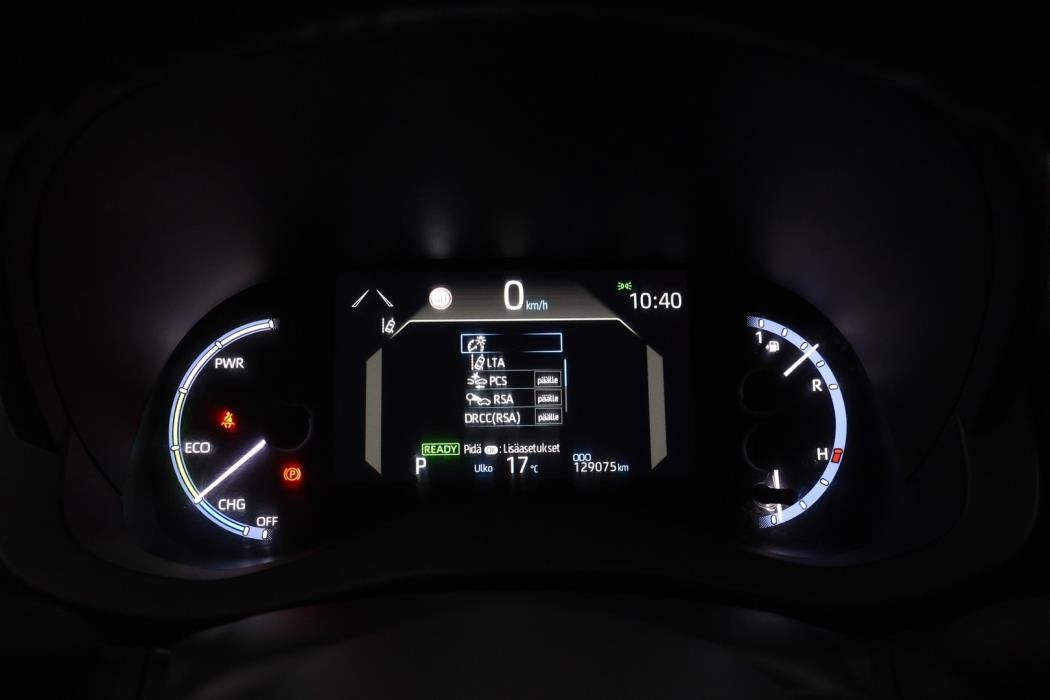 TOYOTA Yaris Cross 2023