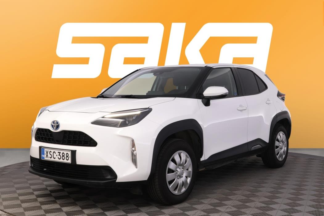 TOYOTA Yaris Cross 2023