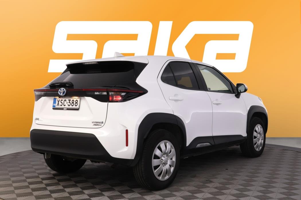 TOYOTA Yaris Cross 2023