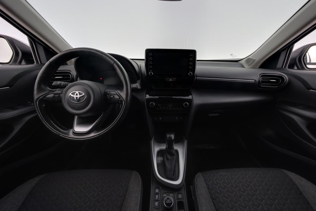TOYOTA Yaris Cross 2023