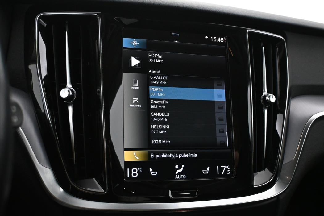 VOLVO V60 2021