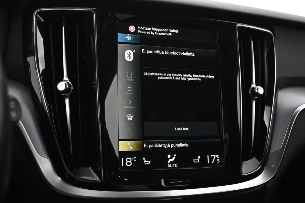 VOLVO V60 2021