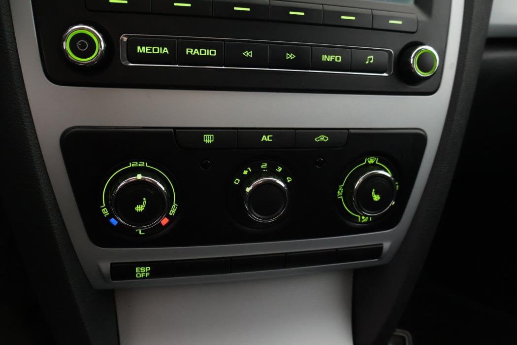 SKODA Octavia 2009