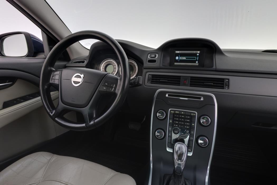 VOLVO S80 2013