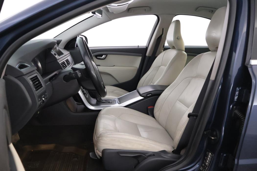 VOLVO S80 2013