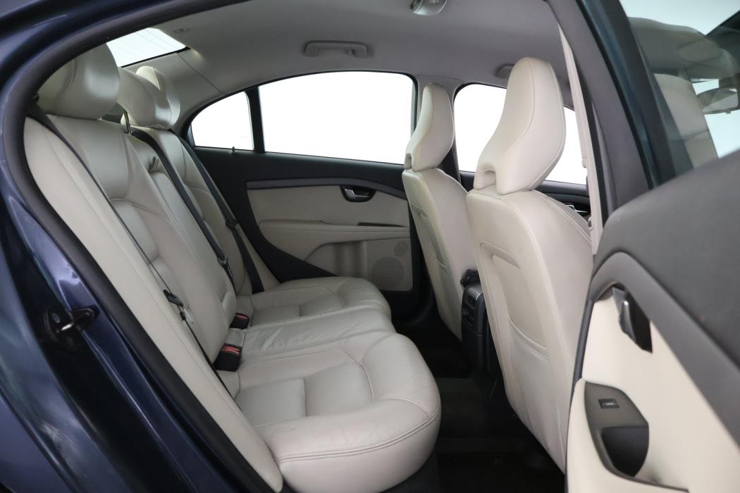 VOLVO S80 2013