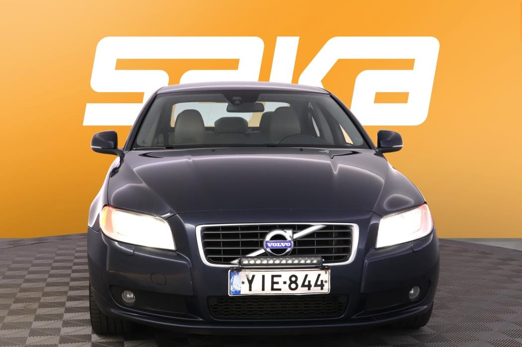 VOLVO S80 2013