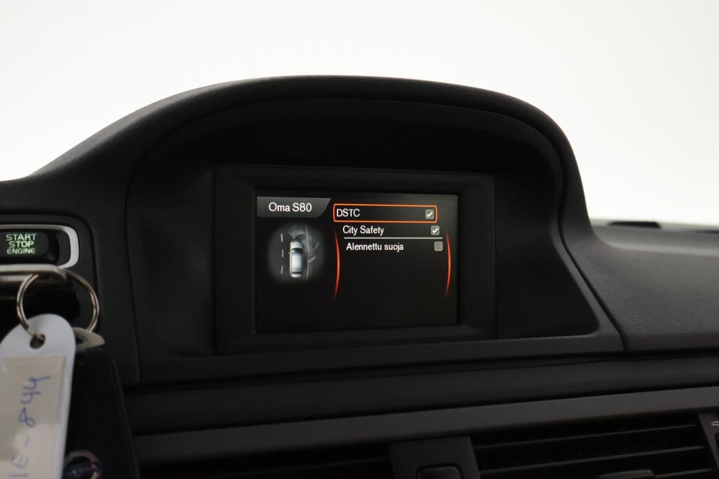 VOLVO S80 2013
